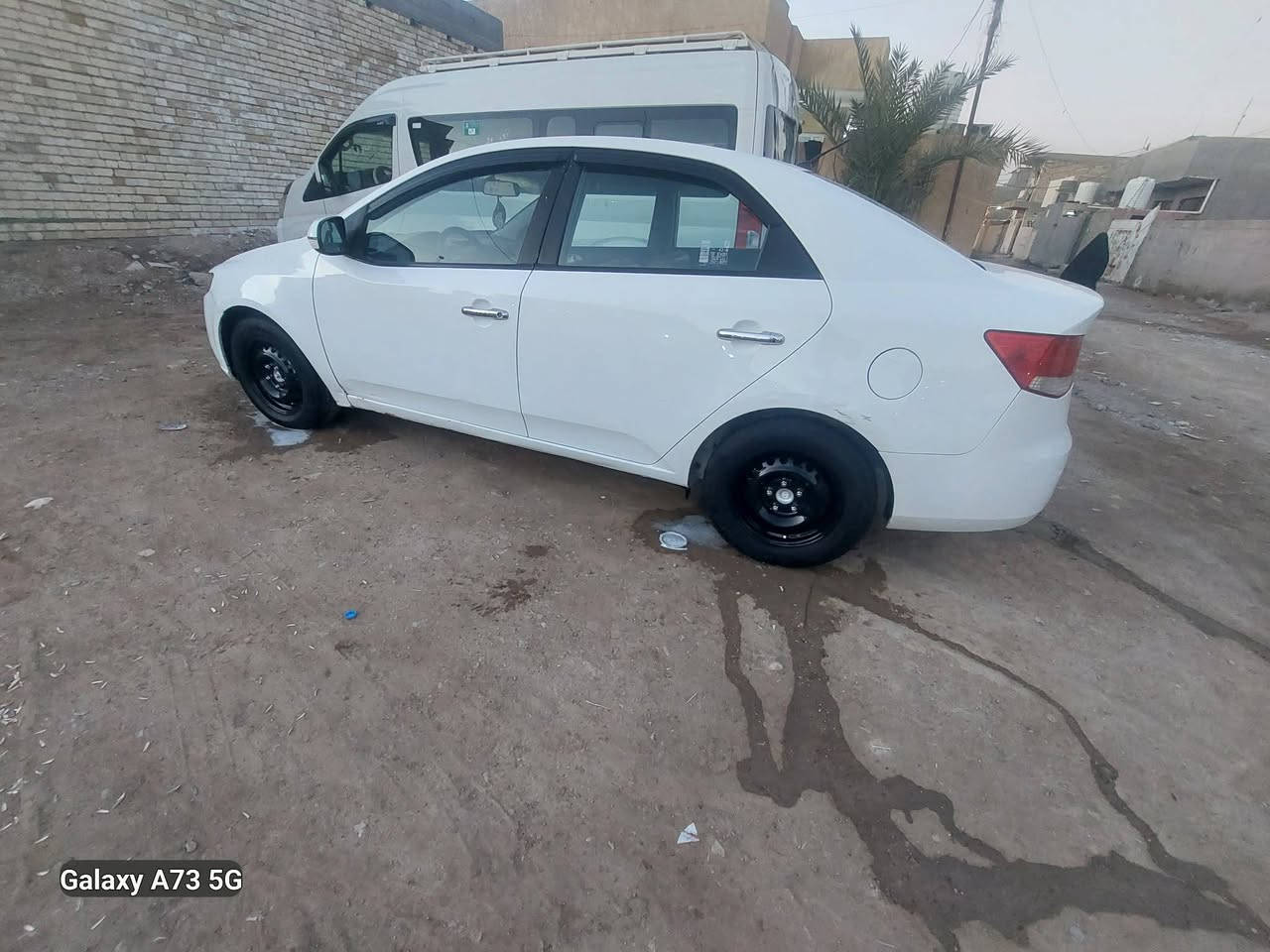 سلام عليكم البيع اسيراتؤ مديل 13رقم جديد تبريد تدفء صدر جديد تخم تاير سياره جاهز بيه 3قطع صبغ بدون داخل   ب90ؤبيه مجال مكاني ؤاسط صؤيره ***********    ***********
