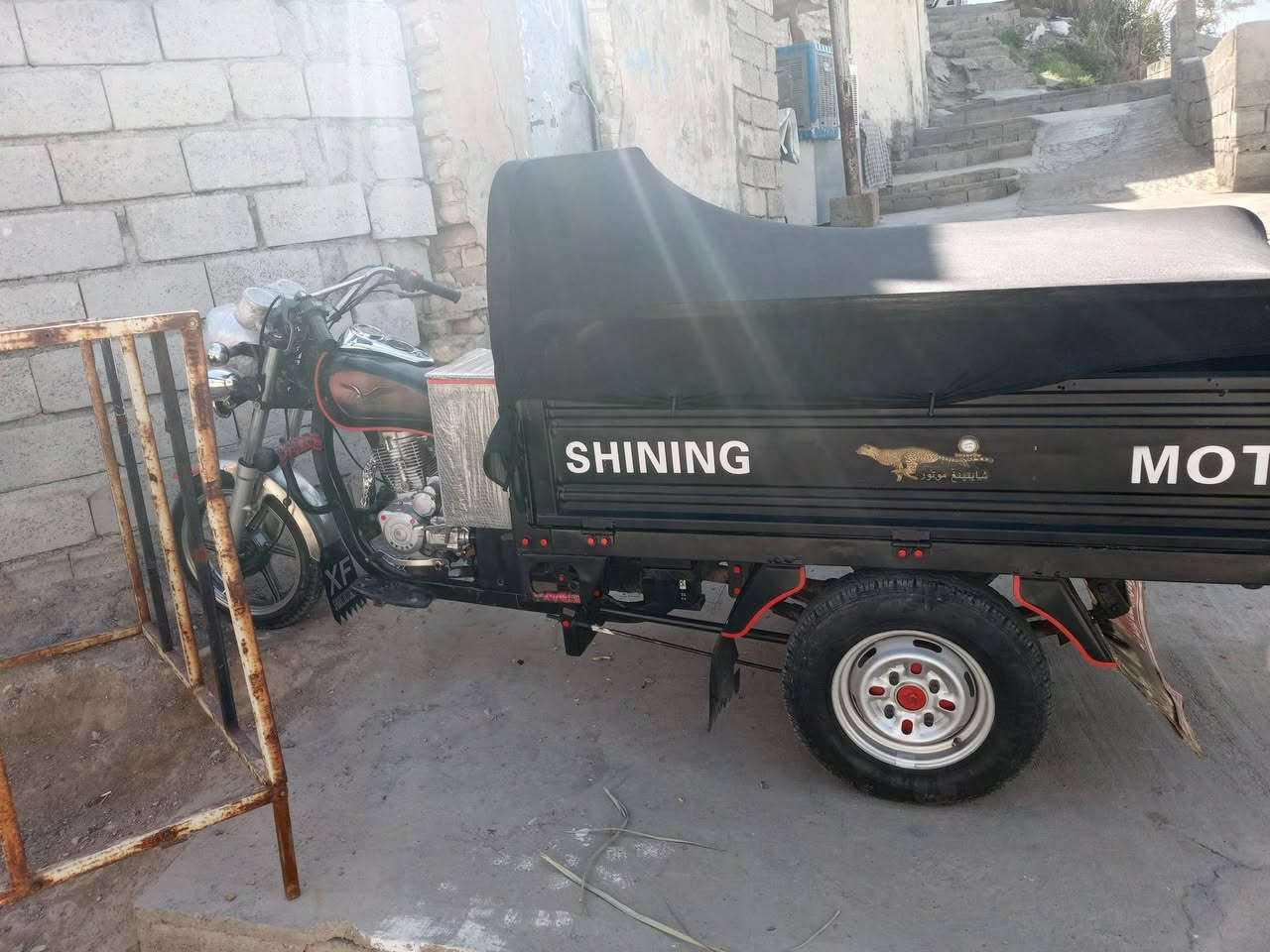 ستوته للبيع موديل 20 مابيهه نقص  مليون 300 وبيهه مجال ***********
