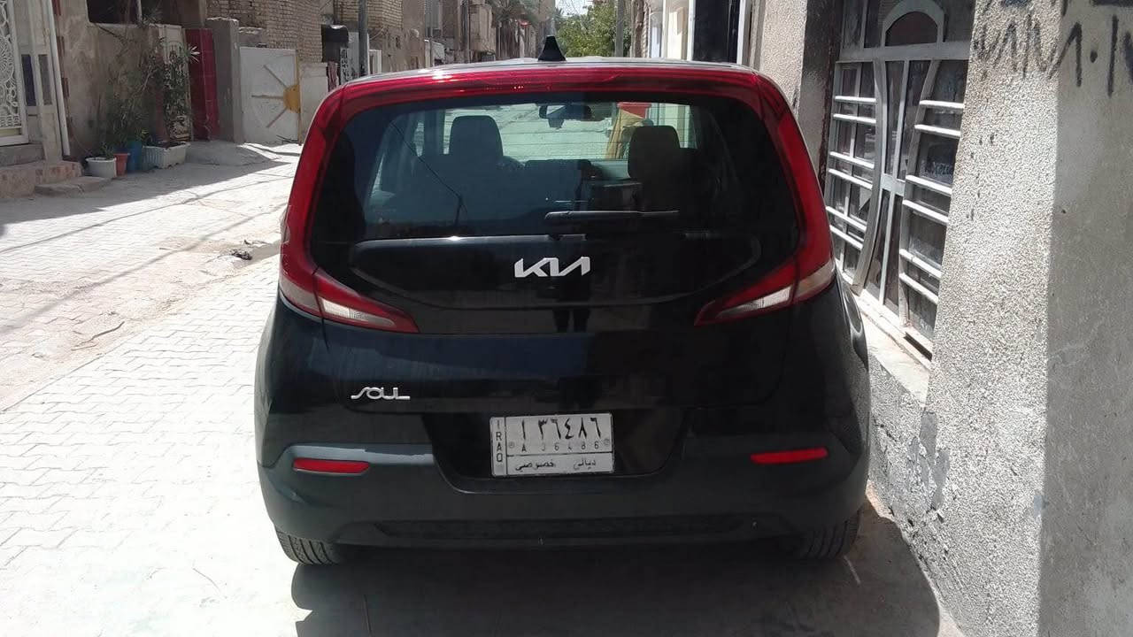 كيا صول موديل 2022  وراد امريكي سياره بيها خشم الجاملغ وبنيد 
ماشيه 41  تحكمات ستيرن جهتين  توقف وتشغيل ذاتي كير مكينه بشرط تبريد سعر 150 وبيها مجال  مكاني بغداد التفاصيل  اتصل *********** بغداد, العراق
