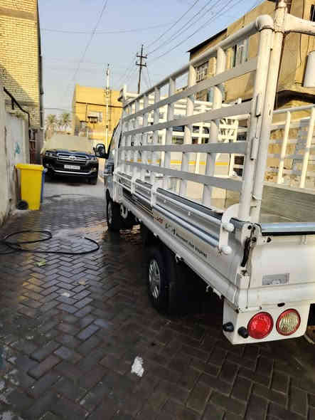 سلام عليكم
ساير كيا بنكو. 2700.  
موديل. 2018
سياره بيه. بس بنيد. مبدل وبارد. شبر.
سياره. جاهزه. من كل النواحي
سعر. 120. مع المحجر بيه مجال بسيط
 رقمي   ***********
مكاني. بغداد الزعفرانيه
