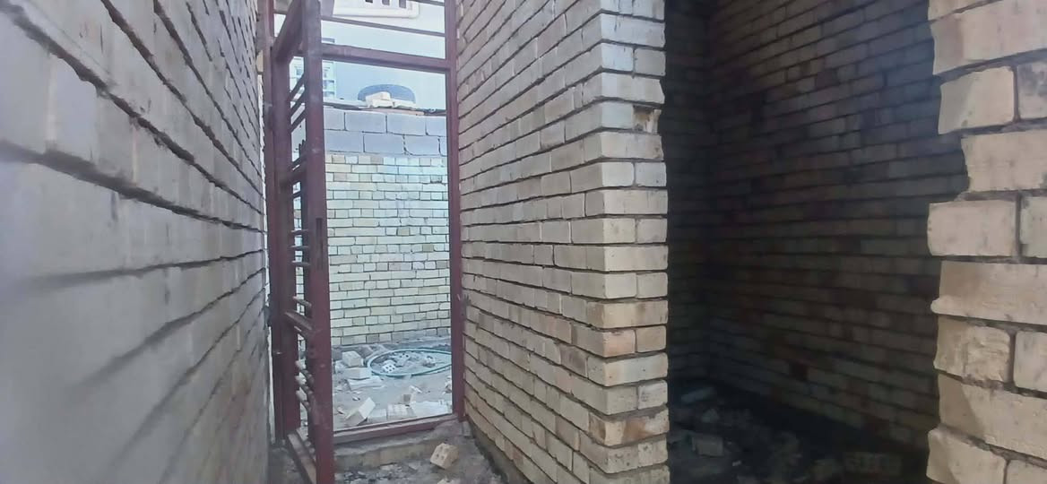 اللهم   صل  علـّۓ   محمد  وال  محمد  
السَلٱمٌ عـَلـْيگمّ-ۈرحـْمّـٌة ٱللـّہ ﯙبُرگـّاتہ  
يعلن   مكتب  الشريفي للعقار   
عن  وجود   هيكل   للبيع   الموقع   مفرق  السده   الشركه  الصينيه
المساحه   300 متر    
يتكون   م̷ـــِْن   غرفتين  وصاله  ومطبخ   واستقبال    
بناء  درجه  اولى   
طابو   زراعي   سند  25
تحويل    مباشر    
السعر   85   وبيه  مجال   
اي  استفسار   
***********
***********
***********
