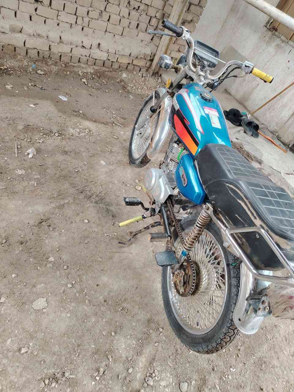 السلام عليكم تايكر 21
جاهزه كهربائيات كلهه شغاله
اوراق اصولي
سعر 350بيهه مجال
مكان مسيب


**إذا كنت صاحب هذا الإعلان وتريد حذفه لأي سبب، رجاءا أرسل رسالة إلى الدعم الفني**