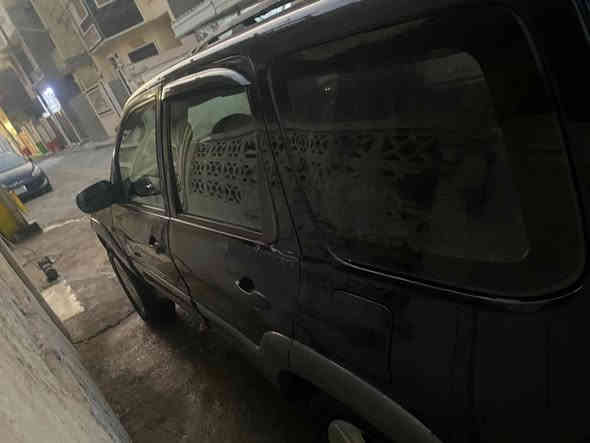 السلام عليكم مازدا تيربيوت ياباني اربعه سلندر كير عادي موديل ٢٠٠١
السعر ٣٥ وبيها مجال بسيط أو مراوس وانطي فرق ممتواجد على النت الشراي يتصل 
***********
