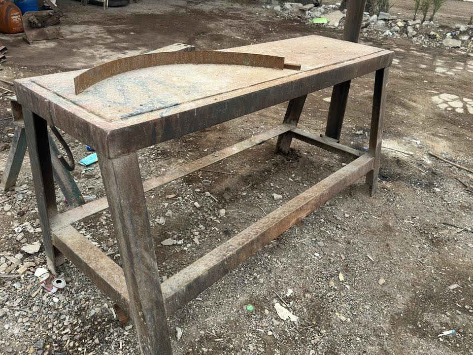 السلام عليكم غراض حدادة للبيع بغداد الاتصال ***********بي واتساب
