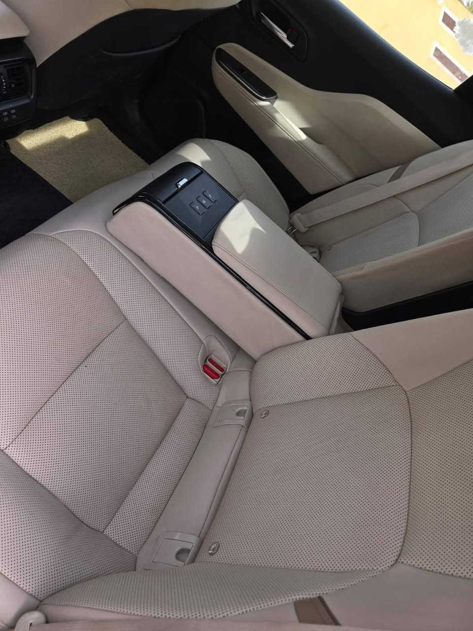 كراون خليجي هايبرد 2023  فول ١/١
السيارة جاهزة وكاملة كفالة 

رقم اربيل 

محرك 2500

فتحة سقف

ماشية ٥٨ الف

خمس كامرات 360 درجة

رادات أمامية خلفية جانبية

تبريد قطعتين

برده خلفية

كشنات تبريد تدفئه

خزن ميموري

مكان السيارة الديوانية 

السعر :310 ورقة
***********
