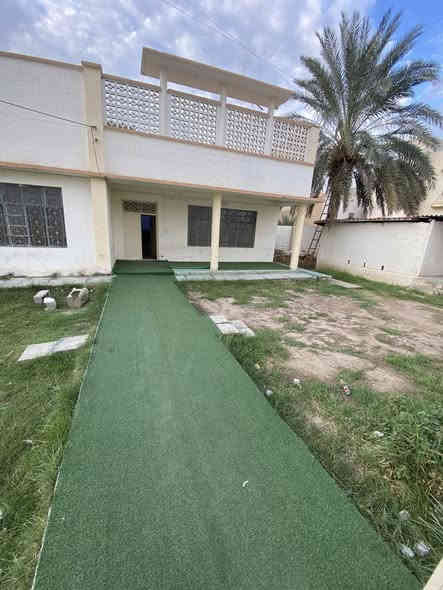 ✅عرض جديد📣 موقع مميز ✅  دار اللايجار طابق واحد
الموقع الرمادي الشركه مجاور عداديه فلسطين على شارع العام يرهم روضه او شركه منظمه 
✅ يتكون من مطبخ ستقبال صاله  هول حمامت خارجيه وداخليه
✅المساحه700 ركن
✅شارع  20
✅   حديقه كراج السعر ٨٥٠وبي مجال   تصوير البيت موجود واتساب
 عدد الغرف3
✅ الخدمات كاملة 
💬للأستفسار مراجعه
       مكتب مصطفئ العلواني للعقارات 
    ***********   📲
🌐الرمادي الشركه مجاور اعداديه فلسطين
