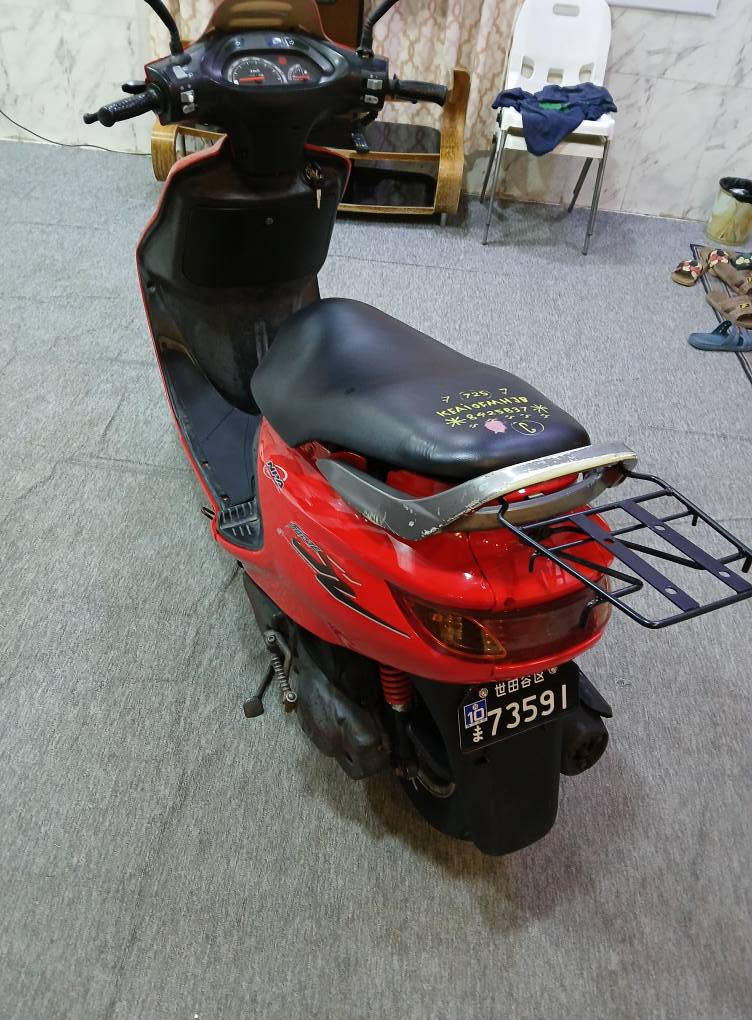 السلام عليكم 
دراجة فراشه فحل ياباني للبيع دراجة مامفتوحه سلف هندر كهربائيات كلها شغاله دراجة جديده مال باله ماصرله هواي من طالعه من الوكيل السعر 600 وبيه مجال الشراي العنوان البصره ابي الخصيب الاستفسار على هذا الرقم 
*********** البصرة, العراق
