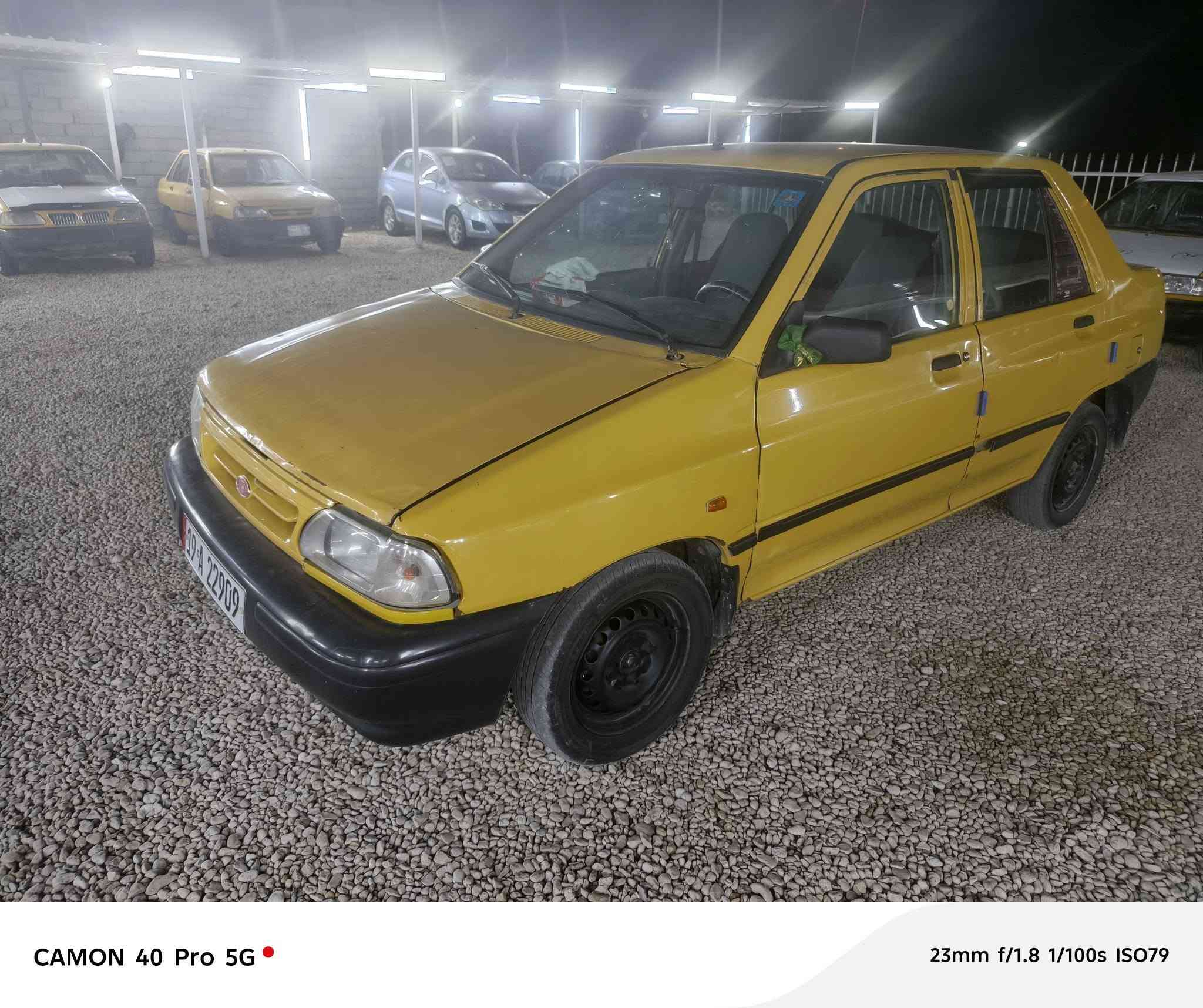 السلام عليكم سايبه مديل 15 سياره جاهزه رقم إنكليزي كربلاء 
سعراه 29 وبيه مجال قليل مكاني نجف ***********
