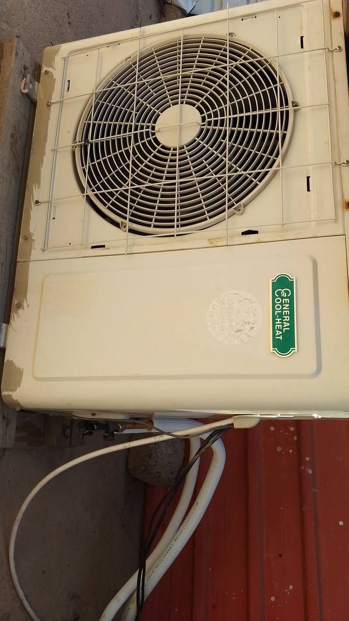السلام عليكم سبلت طنيين ونص جنرال سعر 300 شرط تفحص مشدودة مال البيت .***********
