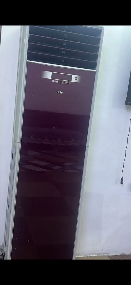 سبلت ٢طن نوعيه كرافت سعر ٥٠٠
طباخ شغال الفرن يشتغل فوك وجوه بنفس الوقت ب  ٥٠

قنفات نجاره ٤*٤  ب٤٠٠
طبلات ب. ٢٥
سبلت نوعيه هير 
٣طن ب٣٥٠
للاستفسار ***********
