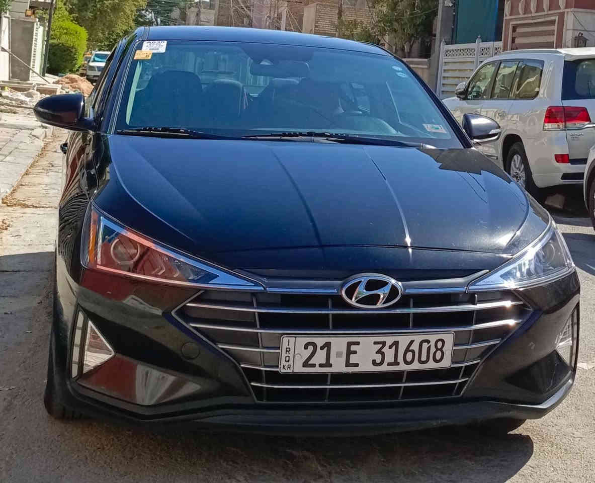 سلام عليكم انتره موديل ١٩مكان سياره شارع فلسطين سعر ١٣٠ بيها مجال سياره بدون ايرباك 
***********
