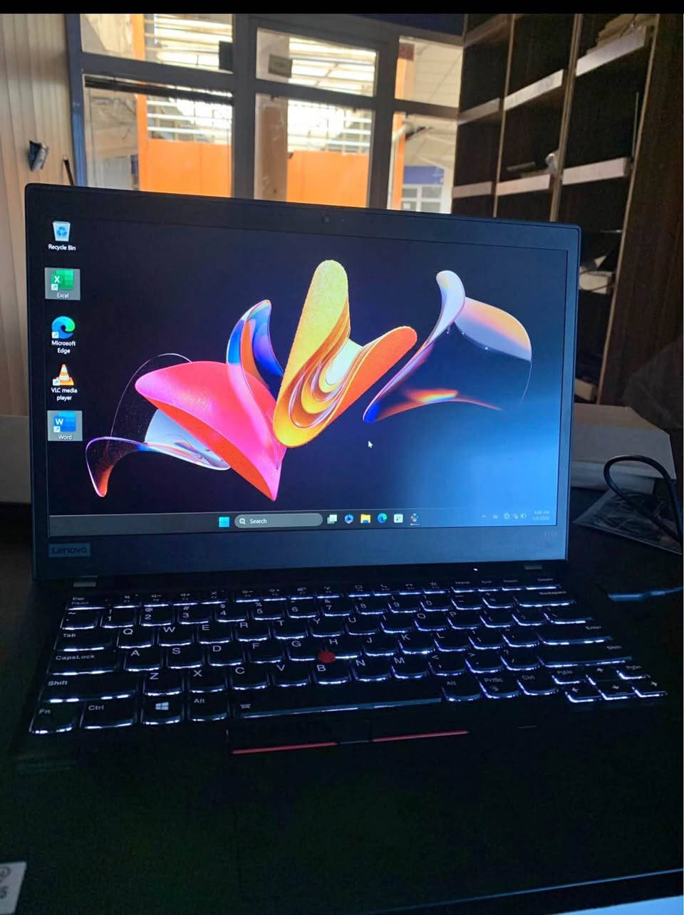 السلام عليكم 
لابتوب Lenovo T14s 
سوبر سليم 

معالج i5 vpro 10 
رام 16 ddr4 
Nvme 256 Ssd 
كرت شاشة داخلي 8 gb 
شاشة ١٤.١ FHD رنگی حقیقی خۆیەتی 
ويندوز ١١ 
کی وستی چات كركوك, العراق


**إذا كنت صاحب هذا الإعلان وتريد حذفه لأي سبب، رجاءا أرسل رسالة إلى الدعم الفني**