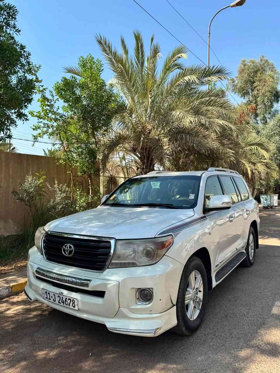 سلام عليكم مونيكا لاندكروز 2009
رقم بغداد باسمي 
ماشيه 245 الف حقيقي 
كفاله عدى نص قطعه صبغ فقط 
كير محرك خير من الله 
تخم تاير جديد قبل شهر مشدودات 
صدر امامي خلفي جديد 
سعر 268 العنوان بغداد 
***********
