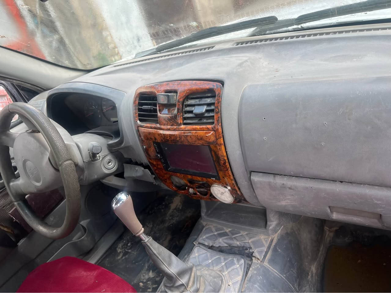 بيكب دبل قماره مزاد الداخليه موديل 2005محرك ونجي سته سلندر تخم تاير بيها كتاب وين ماتحب تتجول بيها اسويلك وكاله ام البالكووت  تتحول بسم المشتري سعر 28!!*********** بغداد, العراق
