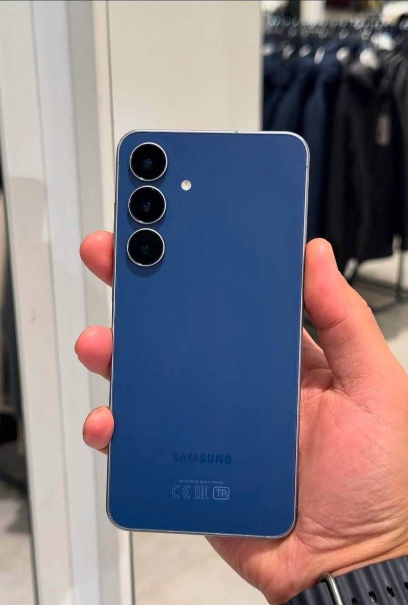 سامسونج S25 FE
ذاكرة 256 مستخدم قليل جداً بحالة الجديد 
عين الفهد وكالة بالضمان اقل شي 11 شهر
سعرة 675 الف بيع او مراوس
مكاني قضاء الچبايش وماعندي توصيل 💯


**إذا كنت صاحب هذا الإعلان وتريد حذفه لأي سبب، رجاءا أرسل رسالة إلى الدعم الفني**