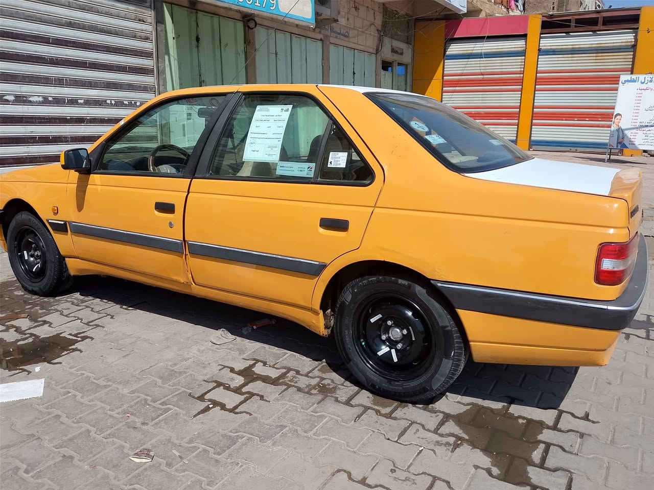 سلام عليكم بيجو لميس اصفر تكسي فقط اخياس بل جاملغات مصلح موديل ٢٠١٥
للاستفسار عن ***********
