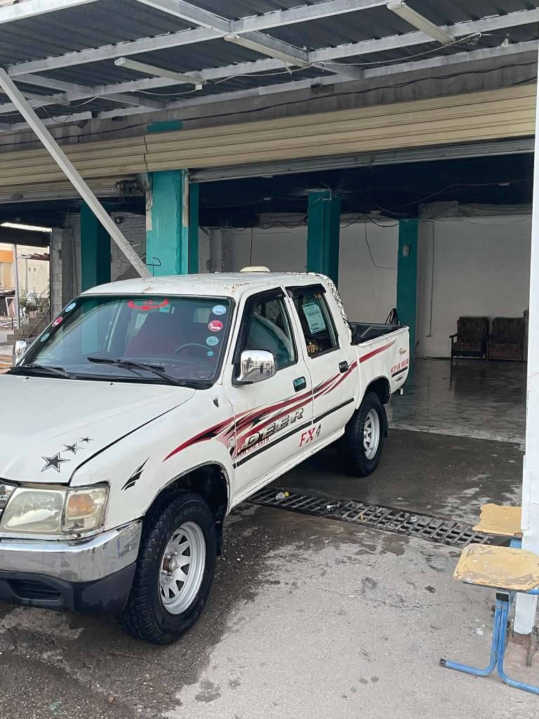 دێر مۆدێل٢٠٠٧ی مەنەفێس مەکینە بەخە بەشەرتی. گێڕو مەکینەوو ئەکسل.  نرخی٣١وەرەقە ناو نیشان دەربەندیخان،،***********،،*********** دار بنديهكان, السليمانية
