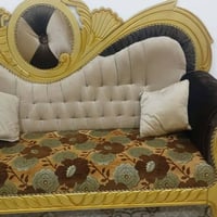 كنب ٢٠ مقعد • قرية المختار • قابل تفاوض