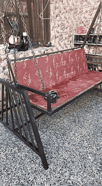 مرجوحه • حديقة