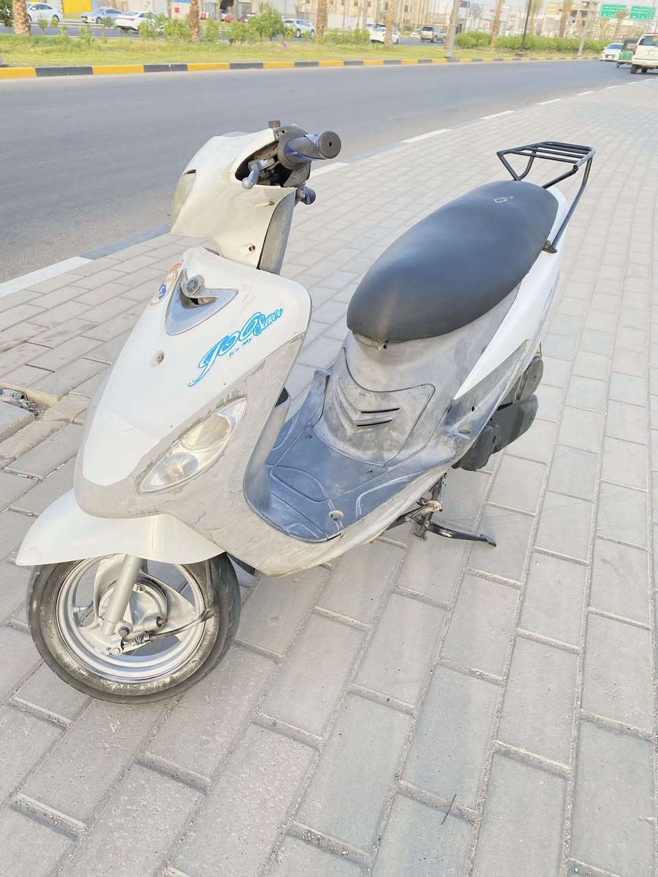 ماكس قجمه ما مفتوحه دراجه  سلف هندر كهربايات كله شغاله عينه لاياتات سكنات سعر650
العنوان حي المهندسين رقمي ***********
