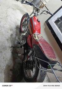 سلام وعليكم دراجه ايرانيه للبيع اربعه كير موديل 2022 دراجه حلوه شلعه م...