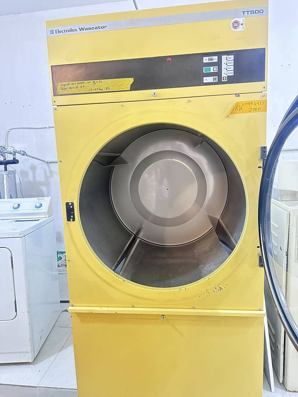 لل بيع  استفسار عل واتس
***********
