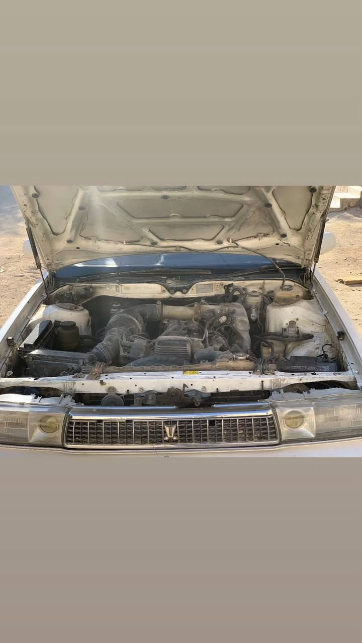 تيوته كريستا مديل 91 بصره لون لؤلؤي بلادي رقم بصره مكينة وكير ونجي ع الفحص تبريد شغال تختم تايىرات سنوية تنتهي نهاية هاي السنة مكفوله من نقل الجثه والكص سعرها 38 وبيها مجال العنوان ابو الخصيب ***********
