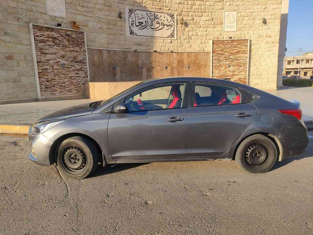 اكسنت
موديل 2019 وارد كوري
رقم نينوى بأسمي 
كير At
محرك دوش
كير محرك شرط 
تبريد تدفئه شرط 
صبغ چاملخات الكدام+بوند +چاملغ الخلفي 
مانع انزلاق
كوبون بانزين بيها 
شرط التحويل
#السعر 105 ومجال بسيط للطيبين   
سياره جاهزه من كل النواحي
رقم الهاتف 
***********
***********
