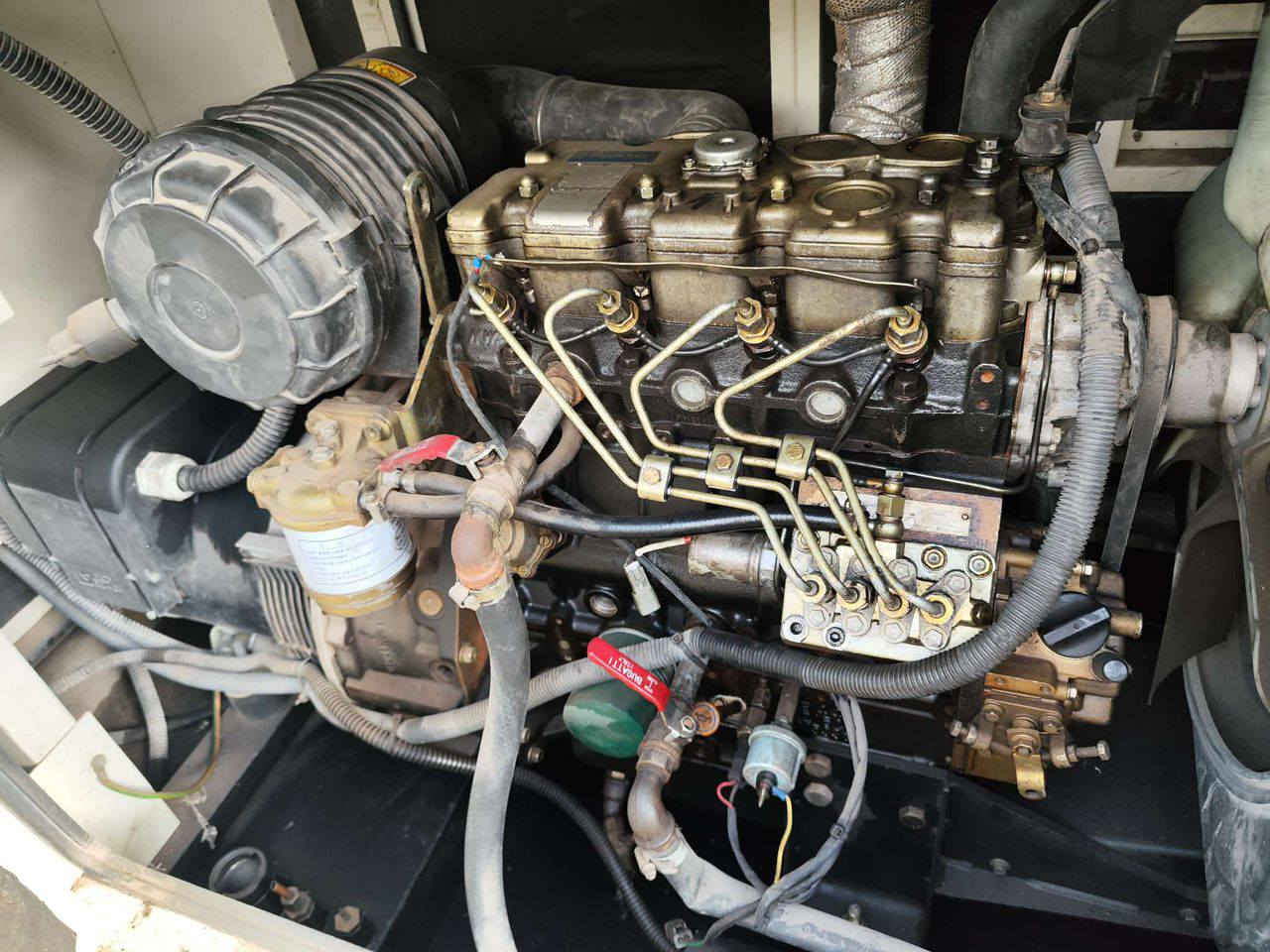 بيركنز 404 💪
Perkins 404

⚡ 22KVA 
كتم اوروبي
شبه جديد ✨
شغالات أقل من الف ساعة عمل
جاهزين للشغل مباشرة بكفاءة واعتمادية عالية 🔥


**إذا كنت صاحب هذا الإعلان وتريد حذفه لأي سبب، رجاءا أرسل رسالة إلى الدعم الفني**