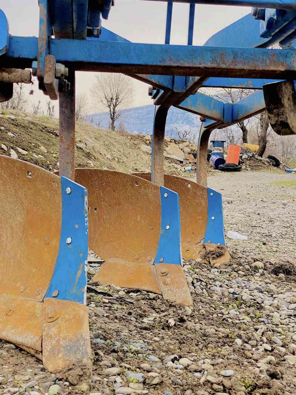 گاسنی١٤ فاو بۆ فرۆشتن
دمک و موسەکانی نوێن
0751 147 1878
0750 467 8720
