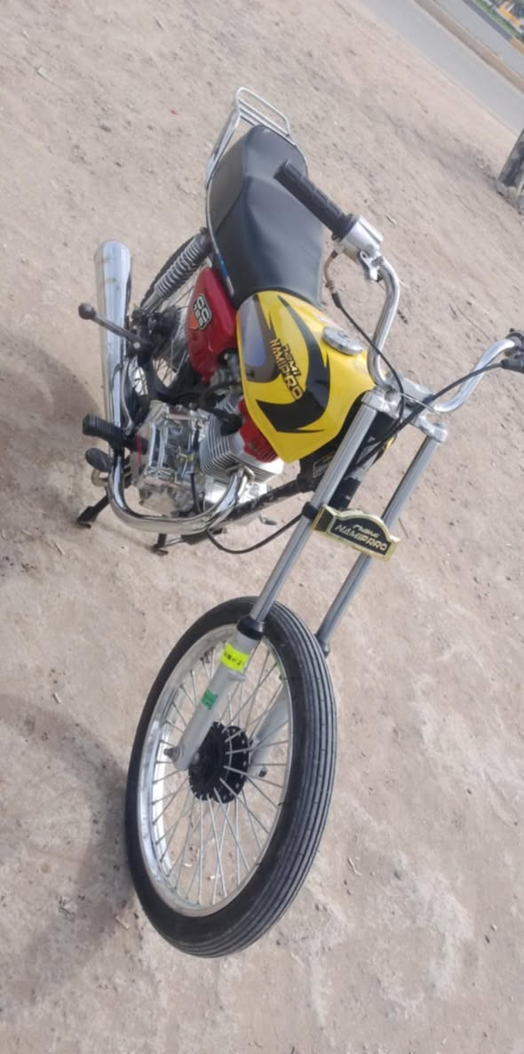 سلام عليكم دراجة اربعة كير كلك للبيع ما مفتوحة تعميرة 2025سعرها 550 وبيها مجال مكاني كربلاء حي العباس ***********
