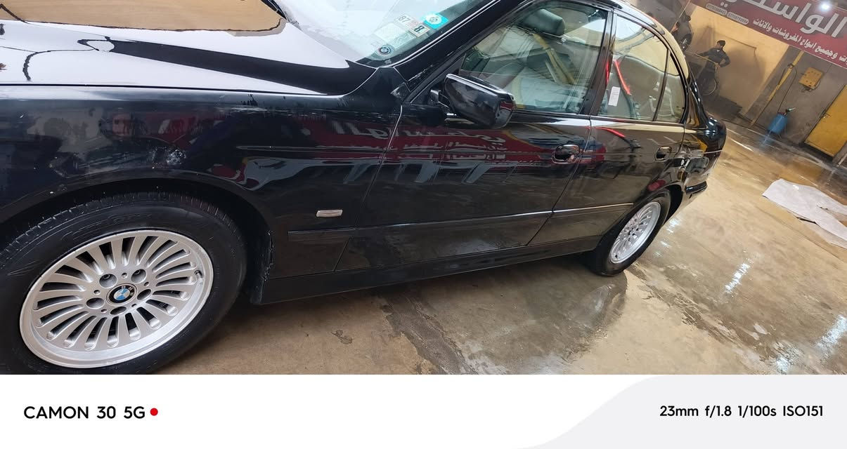 السلام عليكم
525. موديل 2002 
كير مكينه شرط بدون صرف وبخار 
4 جام كهربائي 
محرك ديجتال تدفئه تبريد  
سنويه جديده لحد 30 
وارد ياباني 
سياره نضيفه مال جناي نضافه فول 
مكاني كركوك 
السعر 110
***********
