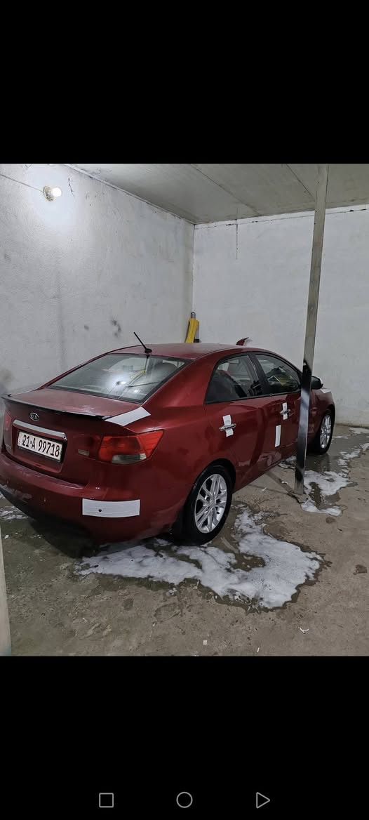 سلام عليكم سيراتو للبيع موديل ١١ خليجي السياره جاهزه للخير مابيه اي نقص مكينه كير جديد تخم تاير جديد صدر جديد بيه رش بس بنيد وخشم الجاملغ فقط عل سونار رقمه السليمانيه الجديد هزه جديد بسمي ماشيه شي قليل ولستفسار عله ***********، *********** ولسعر بصيط بيع سريع بغداد, العراق
