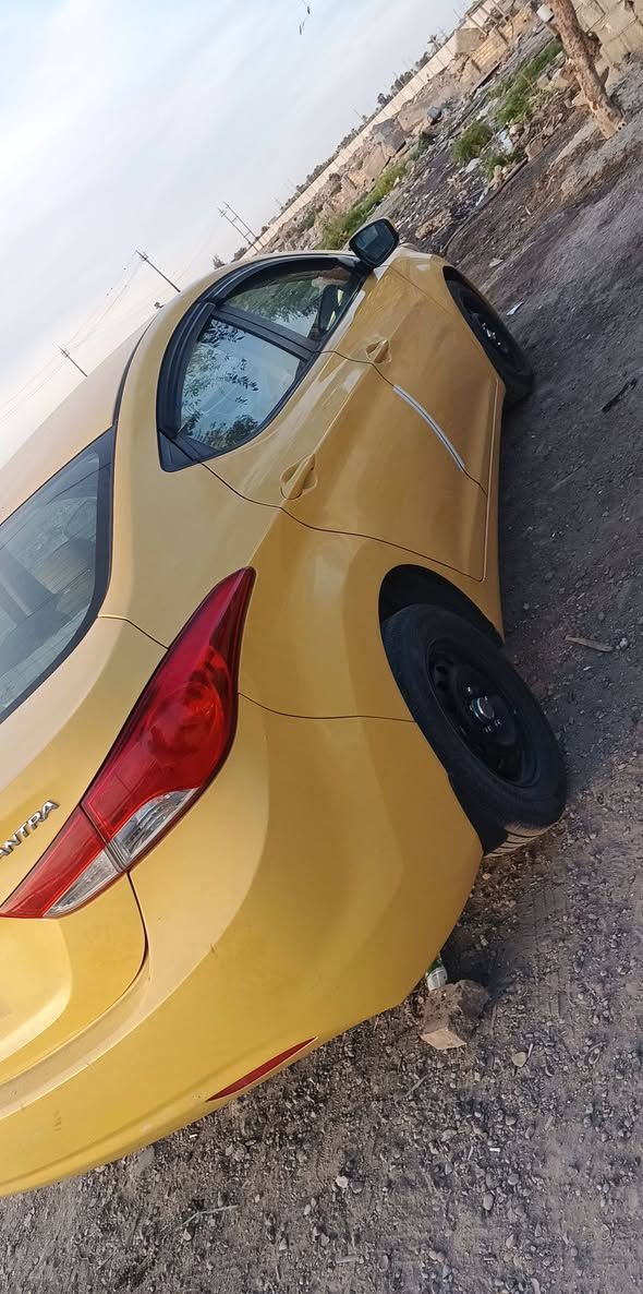 سلام عليكم النترا موديل أمريكي 13
البيع حادثة جاملغ فقط اليبل واحد بدون تبديل 
بغداد بسمي السنويه جديد رقم جديد بغداد 
محرك وكير مكفول  محرك 1800 دوش  
تبرّد ثلج تخم تاير جديد صدر جديد 
مكان بغداد التاجيات السعر 95 
‏‪***********‬‏
