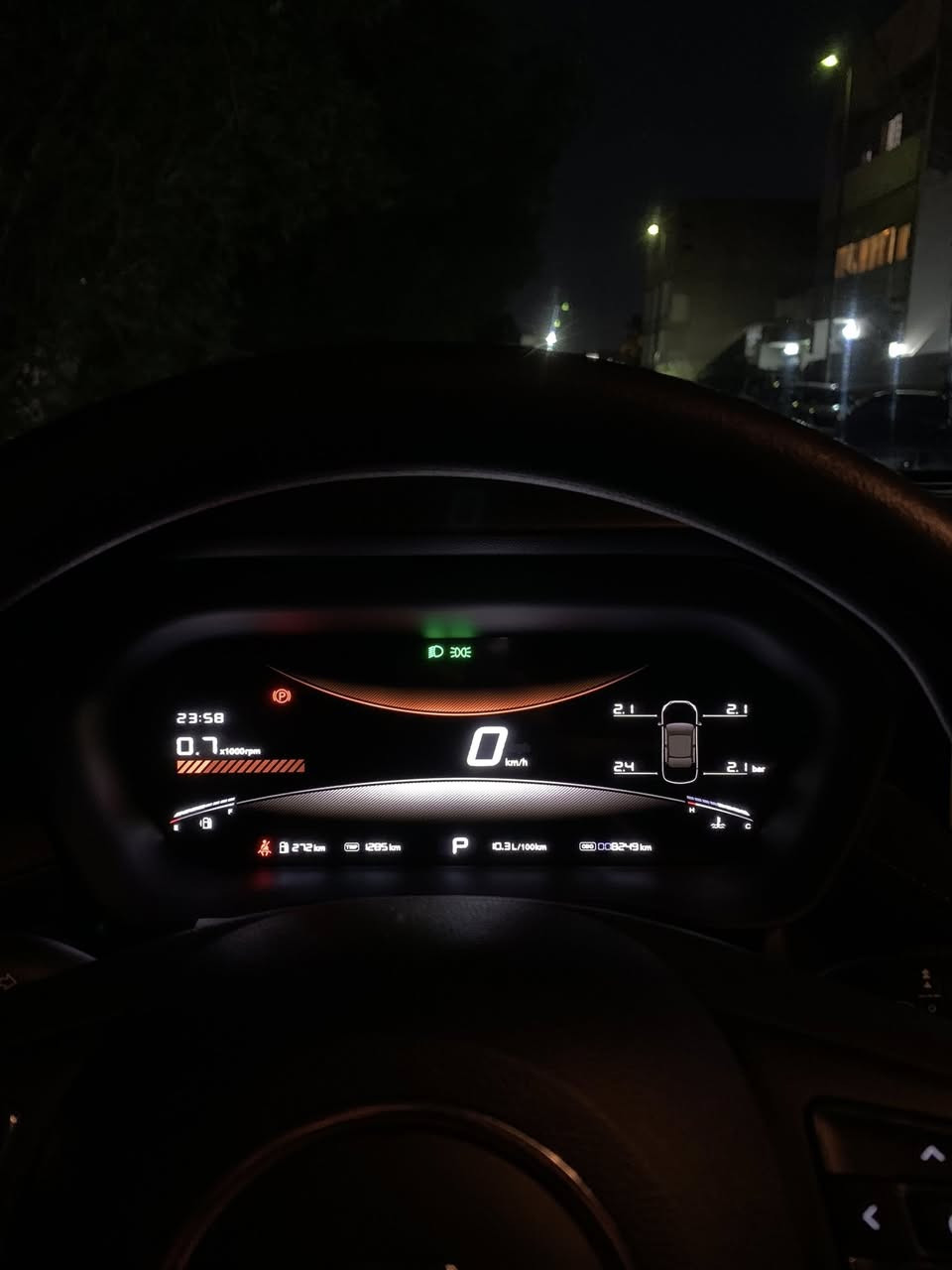 سلام عليكم اخوان MG5 شكل الجديد موديل 2025 فول مواصفات
محرك 1500 تنفس طبيعي 

تشغيل بصمة + ابواب 
فتحة سقف 
4 كاميرات 360 درجة 
حساسات 
تبريد قطعتين  
كشنات جلد 
هاند بريك بصمة 
اوتو بارك 
تحكم ستيرن جهتين 

ماشية 8000 كيلو اخت الزيرو السيارة 
بانزين فقط محسن ودهن اصلي دير وتوكل ع الله طرق خارجية رزانه مقاصرة من كل النواحي 
سيارة تاخذها ثاني يوم تتحول ب اسمك رقم سليمانية 
سعر 128 ورقة وبيها مجال للشراي 

ويرحم والديكم الي نيته يشتري يراسلني 
والي يدور عملة وبياعه شراي لا يدخلي لان ما افيدك امانه الله السيارة بس للجناية

للتواصل *********** موجود واتساب
