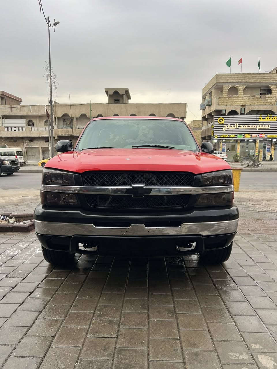 السلام عليكم سلفرادو 2003
سياره جاهزه ومابيه اي ملاحضه وين ميعجبك تطلع بيه طلع 
كير مكينه صدر داخل تخم تاير كله جديد ومكفول 
سعر 67$وبيه مجال للشراي 
*********** 
بغداد مدينه الصدر
