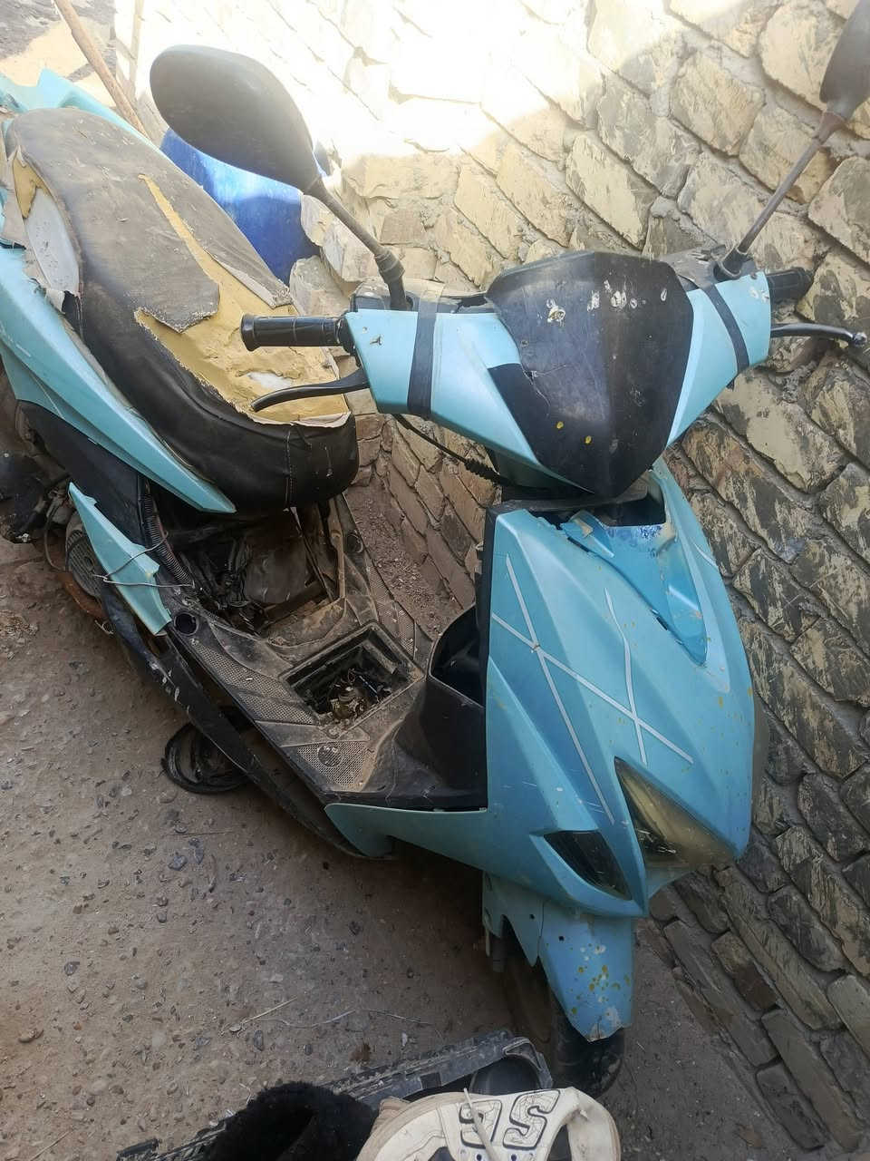 السلام عليكم دراجات للبيع الزركه كايمه
وام الماطور شغاله تحوير مضبوط  الزركه 125وام الماطور 100
 رقم اتصل ‏‪***********‬‏اتصل
