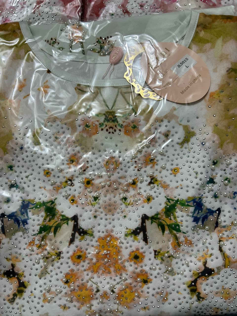 دراعة تجنن مشغول لولو وستراس متوفره بعدة الوان كل القياسات السعر ٣٥ كمية محدودة


**إذا كنت صاحب هذا الإعلان وتريد حذفه لأي سبب، رجاءا أرسل رسالة إلى الدعم الفني**