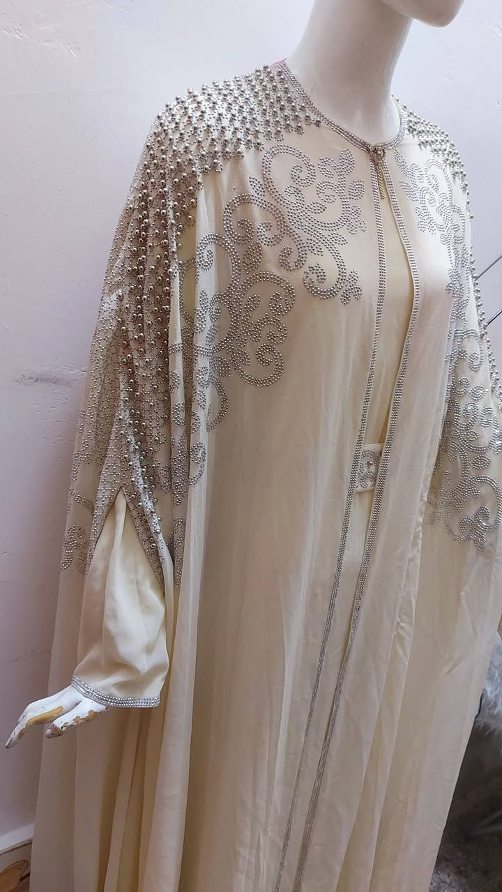 هلوو بنات
قفطان اوف وايت 3ساعات ملبوس فقط قياس 50يلبس 48 
ماخذته ب75 اريده ب50مع التوصيل 
يوجد خدمة توصيل لجميع المحافظات العراق 🇮🇶


**إذا كنت صاحب هذا الإعلان وتريد حذفه لأي سبب، رجاءا أرسل رسالة إلى الدعم الفني**