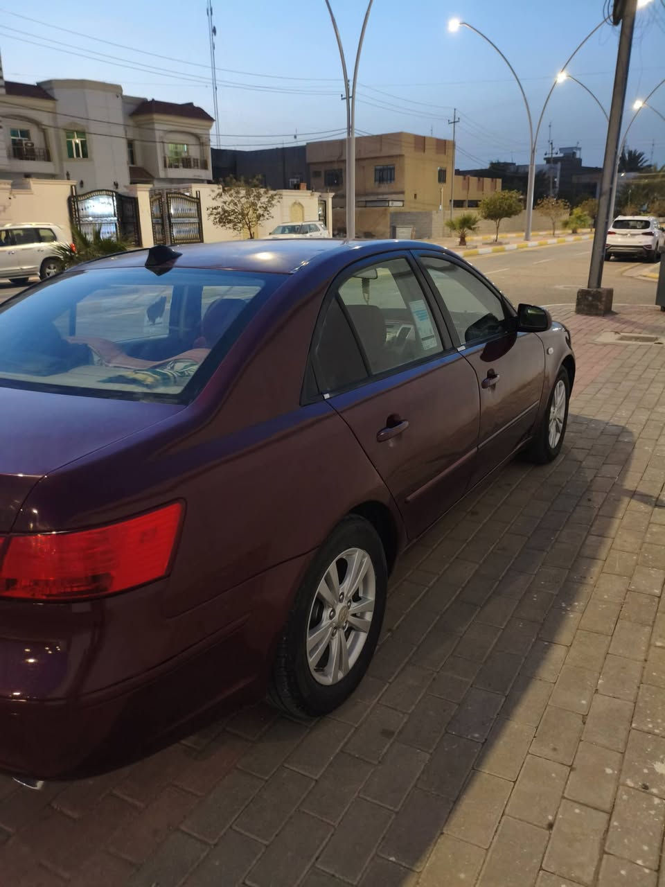 السلام عليكم للبيع سوناتا 9خليجي بأسمي محرك 2400 مصبوغة حزام سيارة تخم تاير صدر جديد لايت جديد السيارة مابيه نقص السعر  دفتر وخمس اوراق وبيه مجال للاستفسار الاتصال على الرقم
***********
