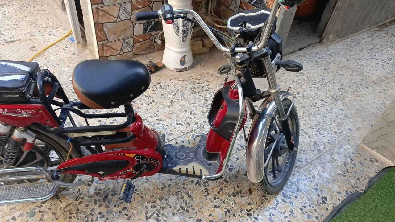 دراجة شحن موديل ٢٠٢٥ حجم كبير 
٦ بطاريات و بصمه تايرات جديده بي نواقص قليلة يرادله ترتيب 
السعر ٣٠٠ و بي مجال 
المكان النجف حي الميلاد


**إذا كنت صاحب هذا الإعلان وتريد حذفه لأي سبب، رجاءا أرسل رسالة إلى الدعم الفني**