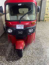 تكتيك البيع موديل 21 شهر 11 سنويه ورقم بيها لغد اليسرى ومعمر تكتك نضيف...