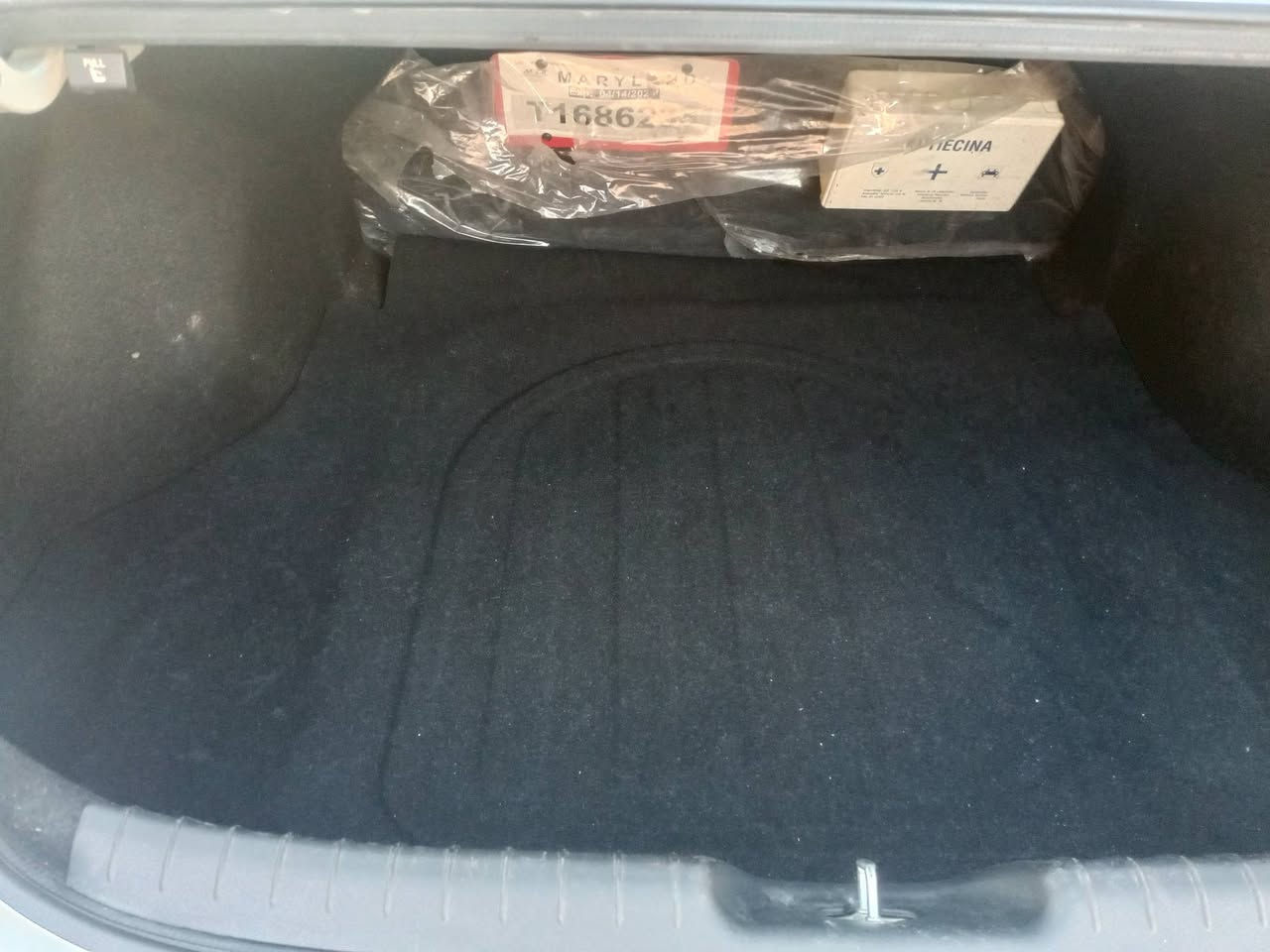 سلام عليكم النترا هايبرد موديل 2023 امريكي ماشيه 40 صور الحادث مرفقه بالمنشور سونر مرفق بالمنشور  سياره جديده بمعنى الكلمه مكفوله عدا حادثه سياره مناقصه كل شي السعر 135 مكان السياره بغداد حي النصر ***********
