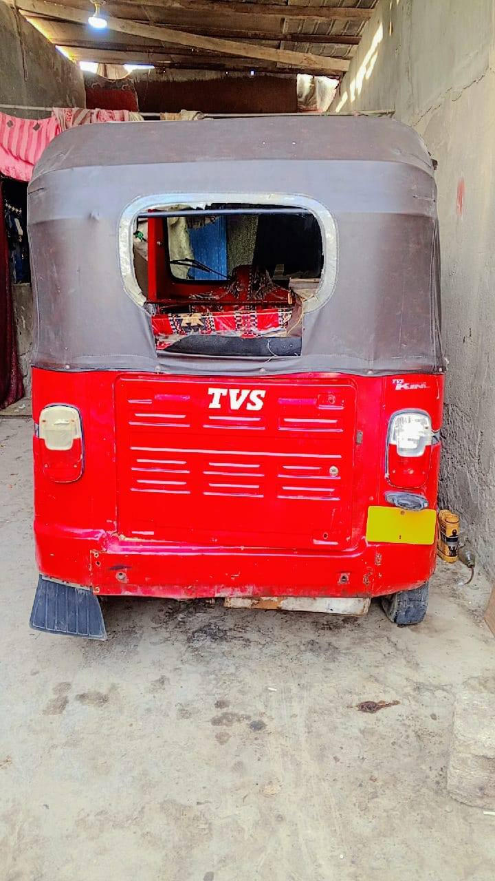 اللهم صلي عليه محمد واله محمد
سلام عليكم
اخوان تكتك تي في اس 2016 للبيع اوراق راعيه موجود اوراق اصوليه البدي شوف العين كبالكم المحرك مجفت باتري جديد اكسل جديد التكتك حلوه ناقصه بس كزوز مال عيشه لاتجي اتكلي فلان شي وفلان شي شوفت عينيك ماكفلك بس اصوليات وتحويل
سعرها 1800 وبيه مجال قليل كلش حك الجيه مكانه شط العرب الفيحاء *********** البصرة, العراق
