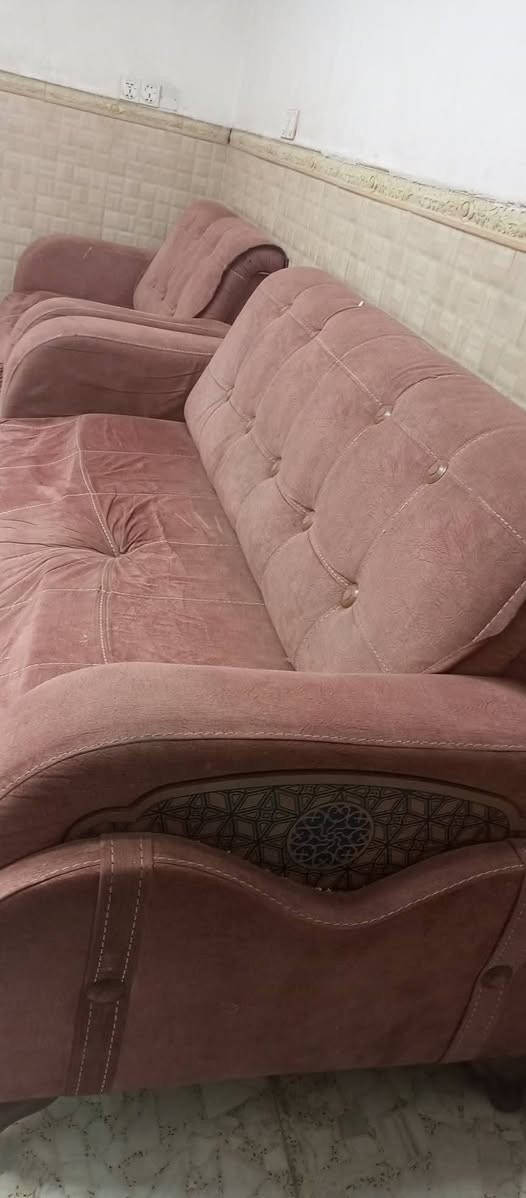 تخمين بلااش اثنينهم 225 يحتاجلهم دوشمه بسيطه للمقاعد بابل  للتواصل عالرقم ***********1
