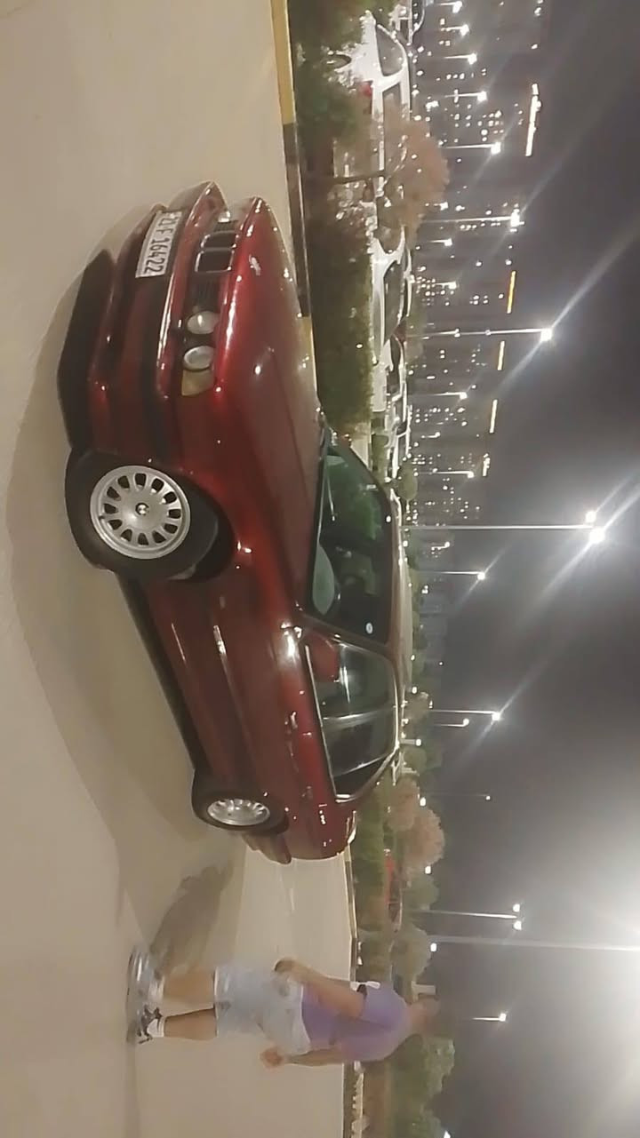 بي ام 525 سنويه او بليته 25 مسكر عدل موديل 91كير محرك خير من الله صدر خلفي امامي جديد سنتر لك شغال سلايت طكتين  سياره m كهربائيات كله شغاله منضومه زنون عالي  رقم سليمانيه بسمي هزه جديده سنويه2030
عنوان بغداد الشعب سعر 60 بيها مجال بسيط حق الجيه رقم الهاتف ***********
