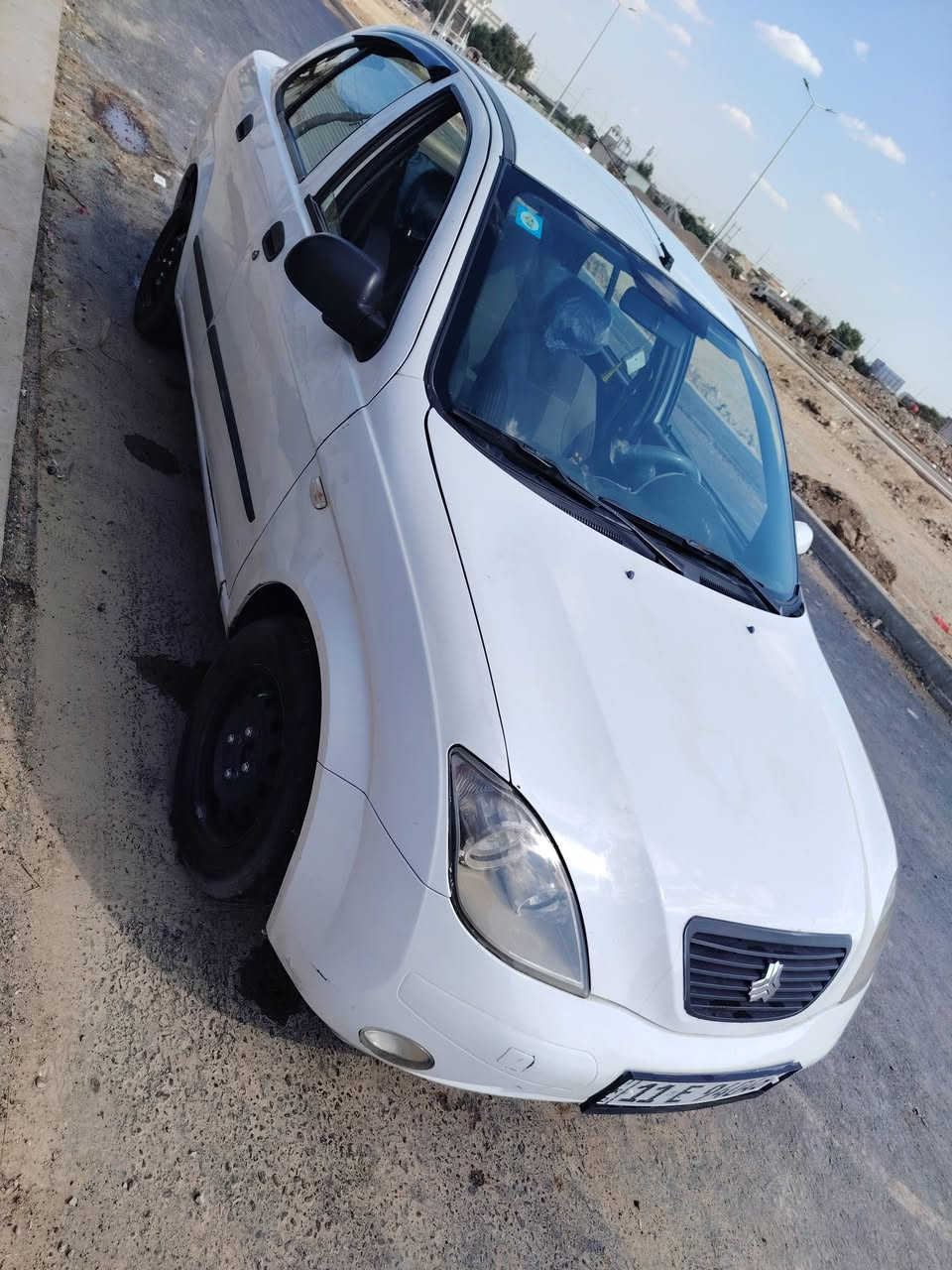 السلام عليكم تايبا ١٣ بيهة بس باب السايق مصبوغ فقط مكينة كير صدر تخم تاير جديد تبريد شغال  سنوية لغاية ٣١ بسمي   السعر ٤٣ مكاني بغداد الشعلة   ***********
