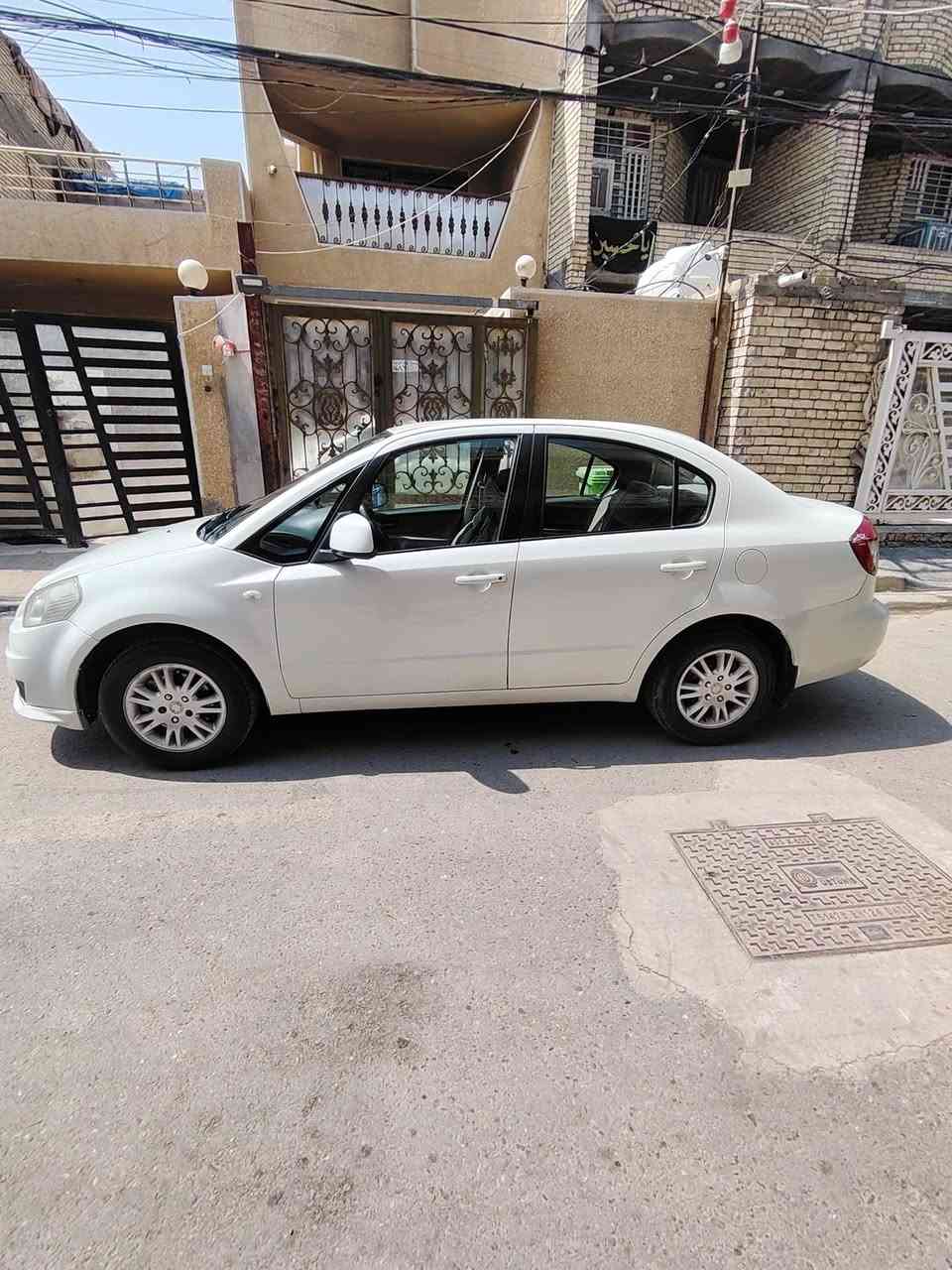 SX4سازوكي 
مديل ٢٠٠٩ كير و مكينة جدد صدر جديد تخم تاير جديد دوشمة جديدة سيارة جاهزة  منضومة زنون شاشة تاب  تبريد ثلج .. سيارة جديدة بمعنئ الكلمة  بيهة مكانات صبغ اثر شخوط ابيع حزام  (السعر ٦٦ )
رقم سليمانية بسمي  مكاني بغداد  ما اراوس فقط بيع  ذاكر كل التفاصيل ***********

***********
