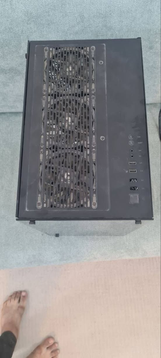 الكيس 350
الشاشة 150
يو بي اس 95 

CPU: i3 10100F
GPU: GTX 1660 SUPER 2FAN
RAM:16GB BLACK WOLD 2666HZ
Power supply: 650W
HARD: SSD 128gb HDD 1t
CASE: ALEXANDER WISE BLACK+6FAN
WAINDOS 11
CPU AIR COOLER

الكيس ما جاي يربط بالشاشة ما اعرف المشكلة وين بس كلشي بيها يشتغل 
350

الشاشة lg گيمنك 
 هرتز 165  
دقتها 2k 
27 حجمها 

Ups حجمه 2000
جديد يعتبر 

مكاني نجف 
متوفر توصيل


**إذا كنت صاحب هذا الإعلان وتريد حذفه لأي سبب، رجاءا أرسل رسالة إلى الدعم الفني**
