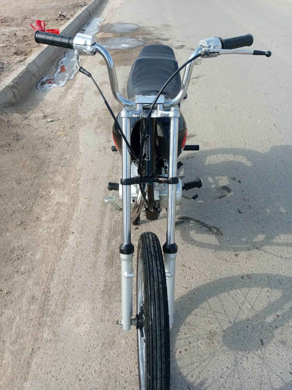 سلام عليكم شباب دراجه تعمير جديده ما صاله هواي من معمره البيع اوراق سكنر اليريده يجي خاص ويدلل المكان العماره وهاث رقمي ***********
